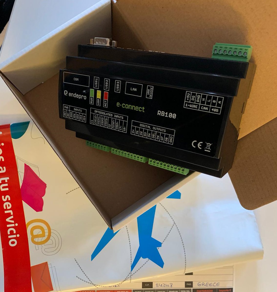 endepro's tweet photo. Aquesta setmana estem molt contents perquè arribem a nous mercats amb el primer enviament de l'e-connecto a Grècia
#econnect #internacionalització #software #greece #empresa @accio_cat https://t.co/YEcqlJXD2t