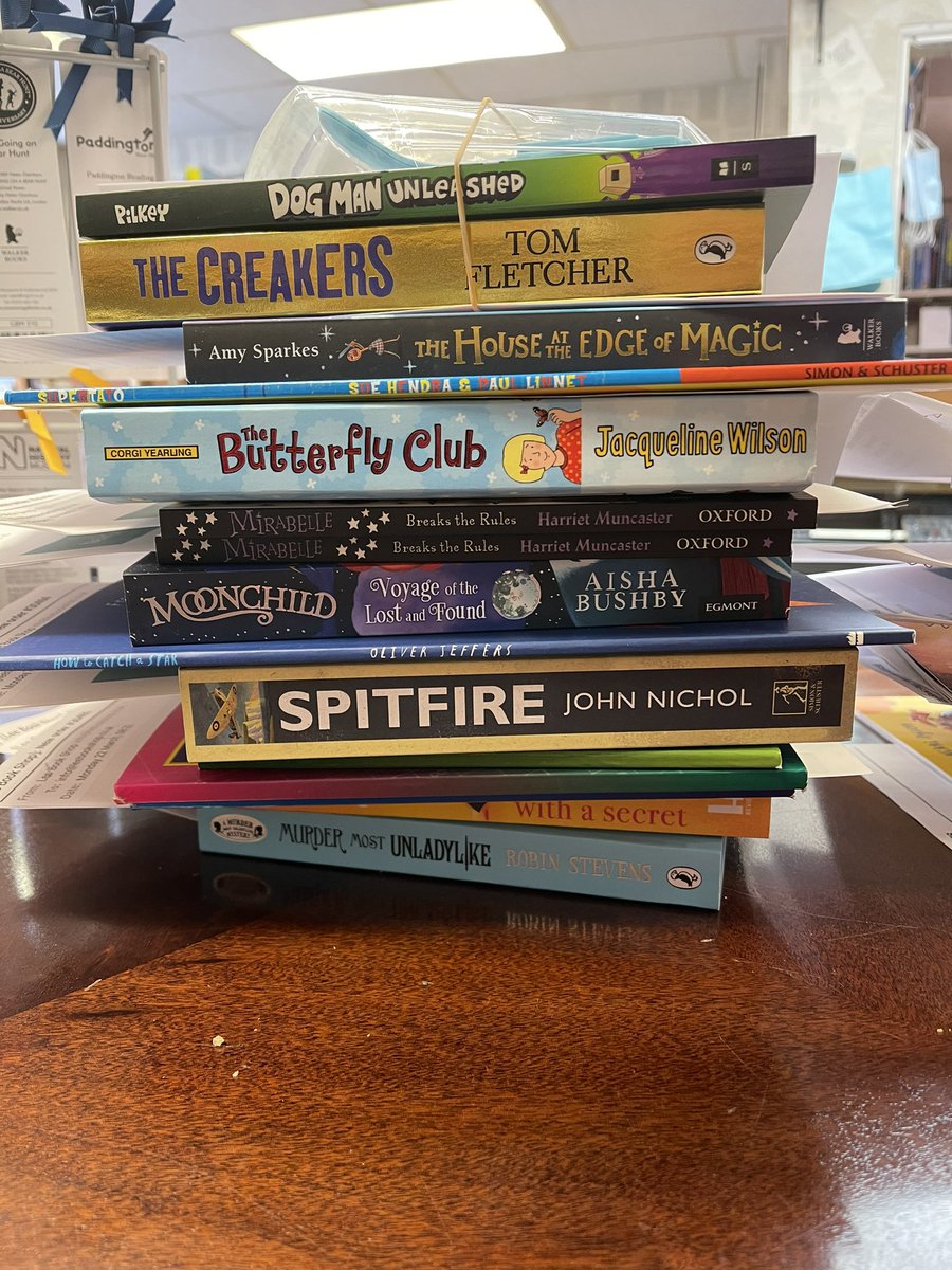 Thebookshop1933's tweet photo. Woah ! Thatβs another lot of Easter cards to write for all these books to go in Easter Boxes. Not ordered yours yet ? Better do so quick as Iβm going to have to stop orders soon π¬ #leebookshop #readingforpleasure #bringingbooksalive #easterboxes #stayintouch #alice #madhatter https://t.co/mWEJfRozYT