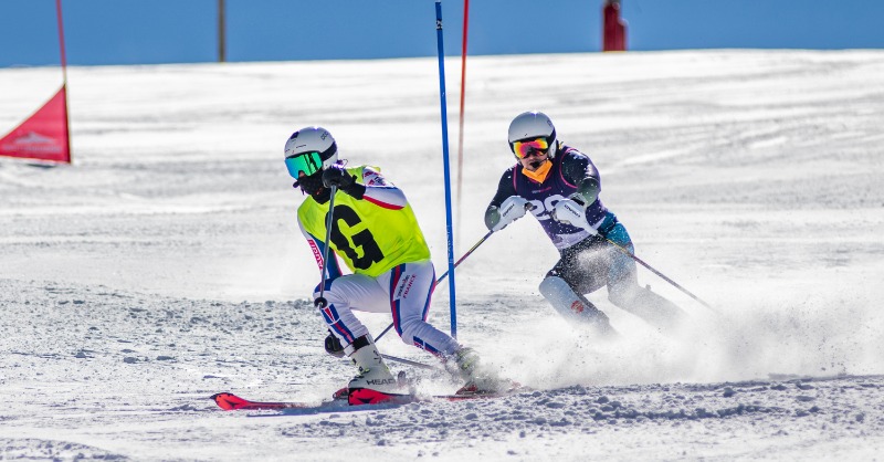 ONCE_oficial's tweet photo. Sierra Nevada acoge el Campeonato de España de Esquí para ciegos, por el título en categoría absoluta y juvenil 

@websierranevada @Paralimpicos @TrainerParalimp #FEDC @RFEDInv
