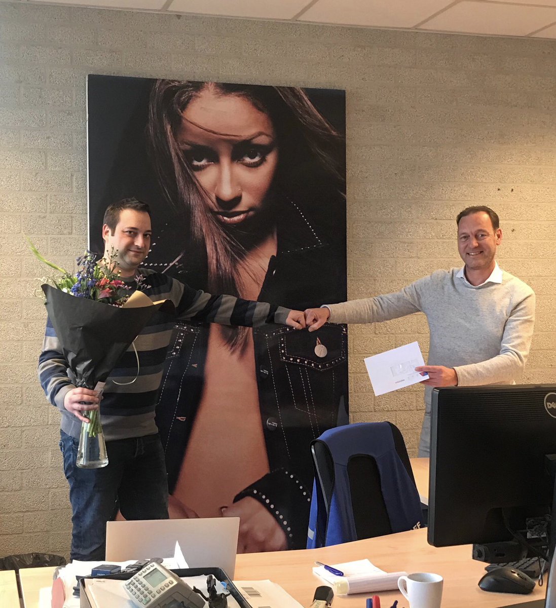 Modexpress2's tweet photo. 🏆 Employee of the month! Bruno is exceptionally good at his job, is sharp, thinks along and is proactive. Not only internally, but also externally Bruno is seen as an excellent and reliable IT professional to work with! 💙

#modexpress #superstar #employeeofthemonth #talent https://t.co/mF9kokyMmA