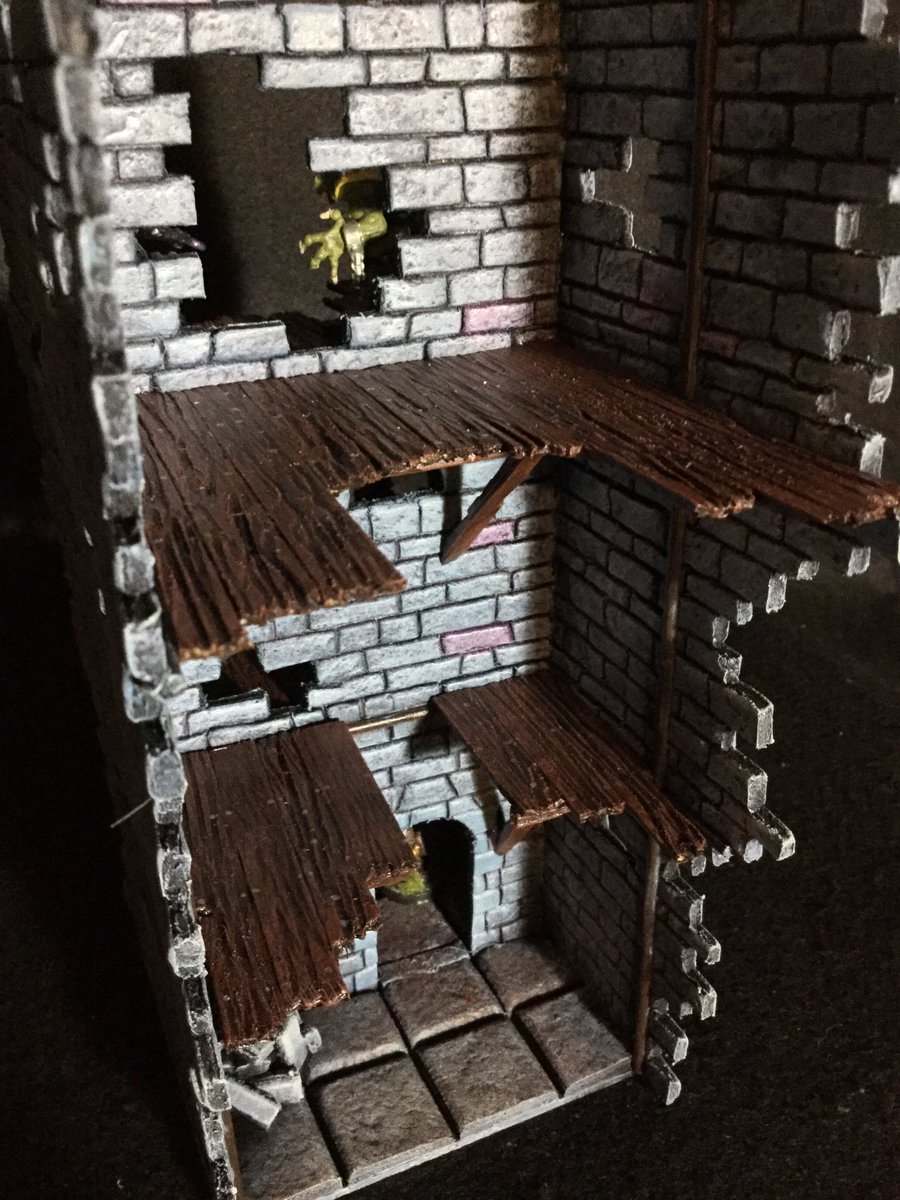 thesonicdark's tweet photo. Some choice shots of my March entry for the Encounter 10x10 Challenge. Now for some time resting from crafting for a bit. https://t.co/N59wUyBEII