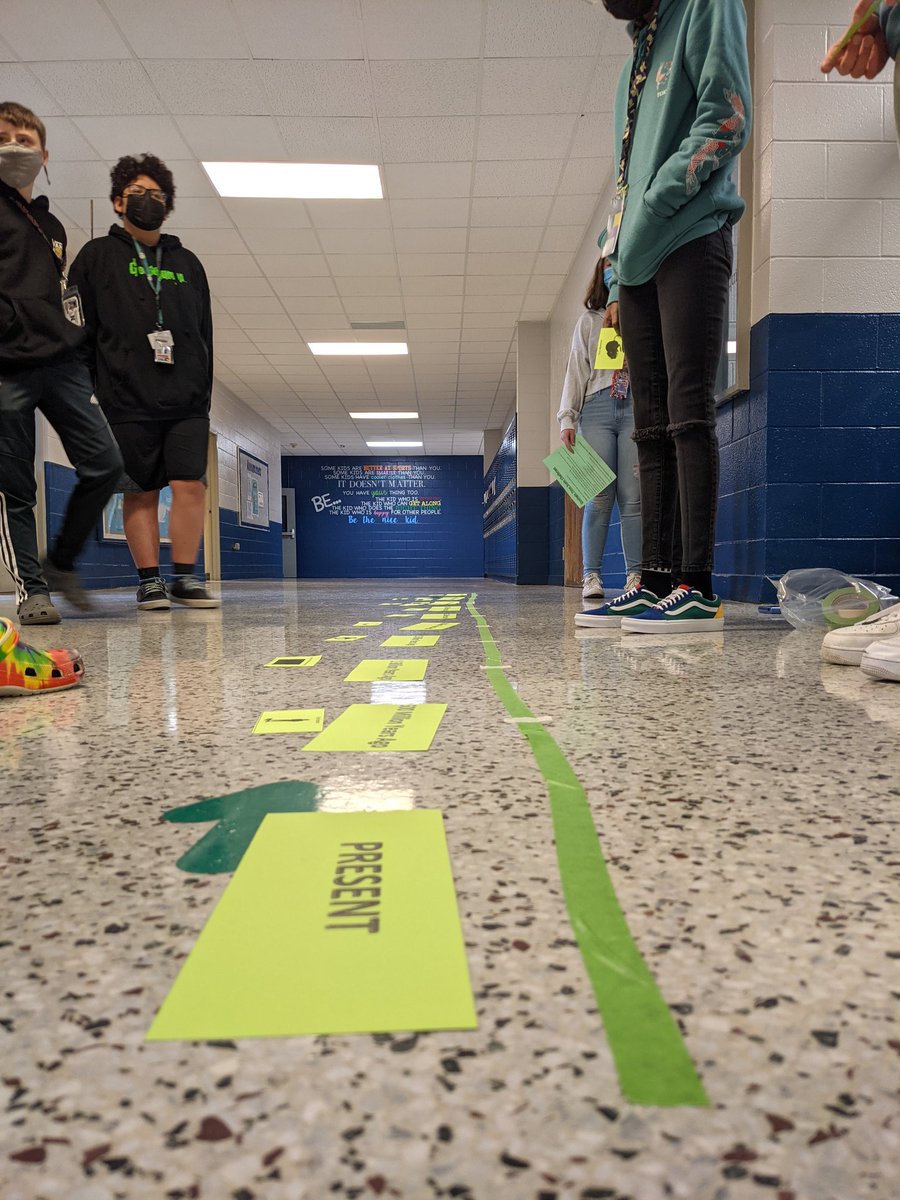 IHEARTNWP's tweet image. Today, our 8th graders are finding out that even though the last four days before spring break might feel like an eternity, humans have only been on Earth for about 0.004% of the planet&apos;s 4.6 billion year history! #GeologicTime #SciEd #Geology #ReadyForSpringBreak