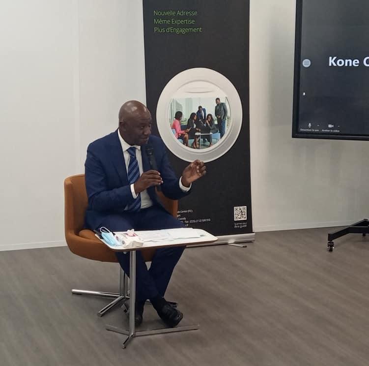 ProAO5's tweet photo. La 9ème édition des TMT ( technologie, Médias et télécommunications) organisé par #DeloitteCI a réuni d'éminents professionnels du domaine.
Parrainé par le ministère @AdomRogerFelix1 cette rencontre avait pour thème :‹‹ COVID-19, l'accélérateur de transformation››. https://t.co/Az2MAJVJLM