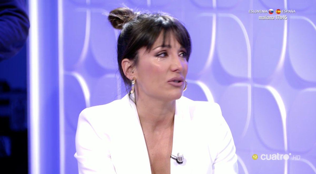 myh_tv's tweet photo. Estamos todos muy emocionados 😥 Te queremos @Nagore_Robles ❤️ ¡Gracias por todos esos maravillosos momentos que nos has regalado! #MyHyV https://t.co/xZ1alu6I28 https://t.co/7Of59USlnn