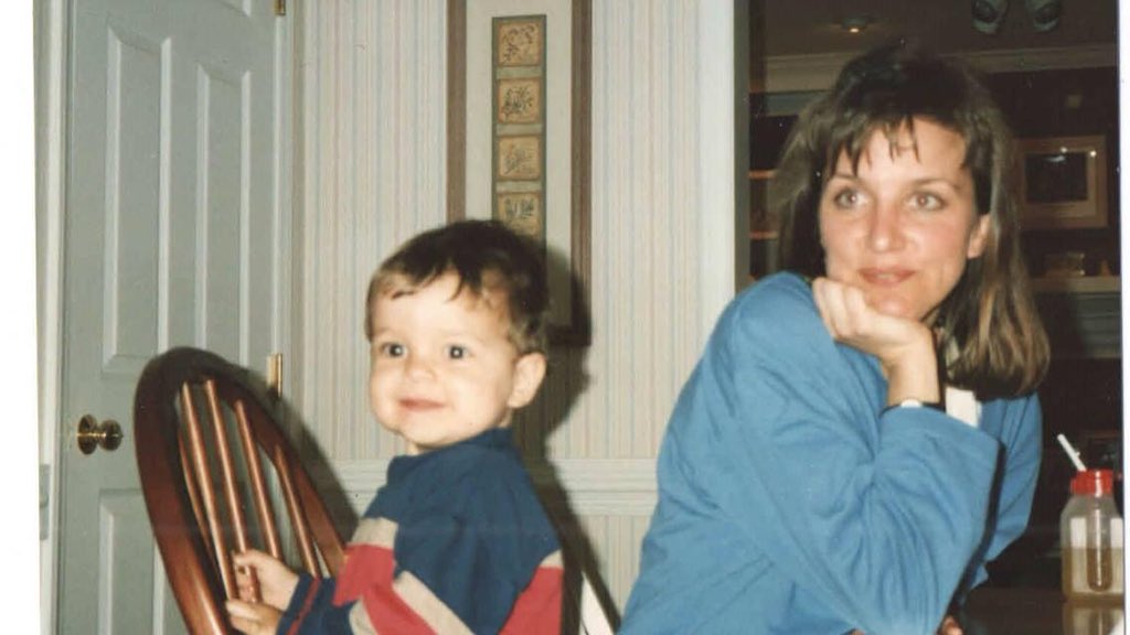 Jamizondo's tweet photo. Happy 28th birthday to this cutie! ❤️ https://t.co/Z8U2qcpiN4
