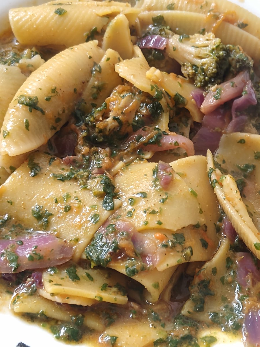 borninapartheid's tweet photo. Eet smakelijk!
Ben gek op eten ook #pasta
I love food also pasta! Hugs kiss kiss Jennifer Kisten
#foodporn #vegan #glutenfree #wheatfree #coeliakie #coeliacdisease #ziektevandurhing #morbhusdurhing #freefromall #vrijvanalles https://t.co/RpUrPt8sEz