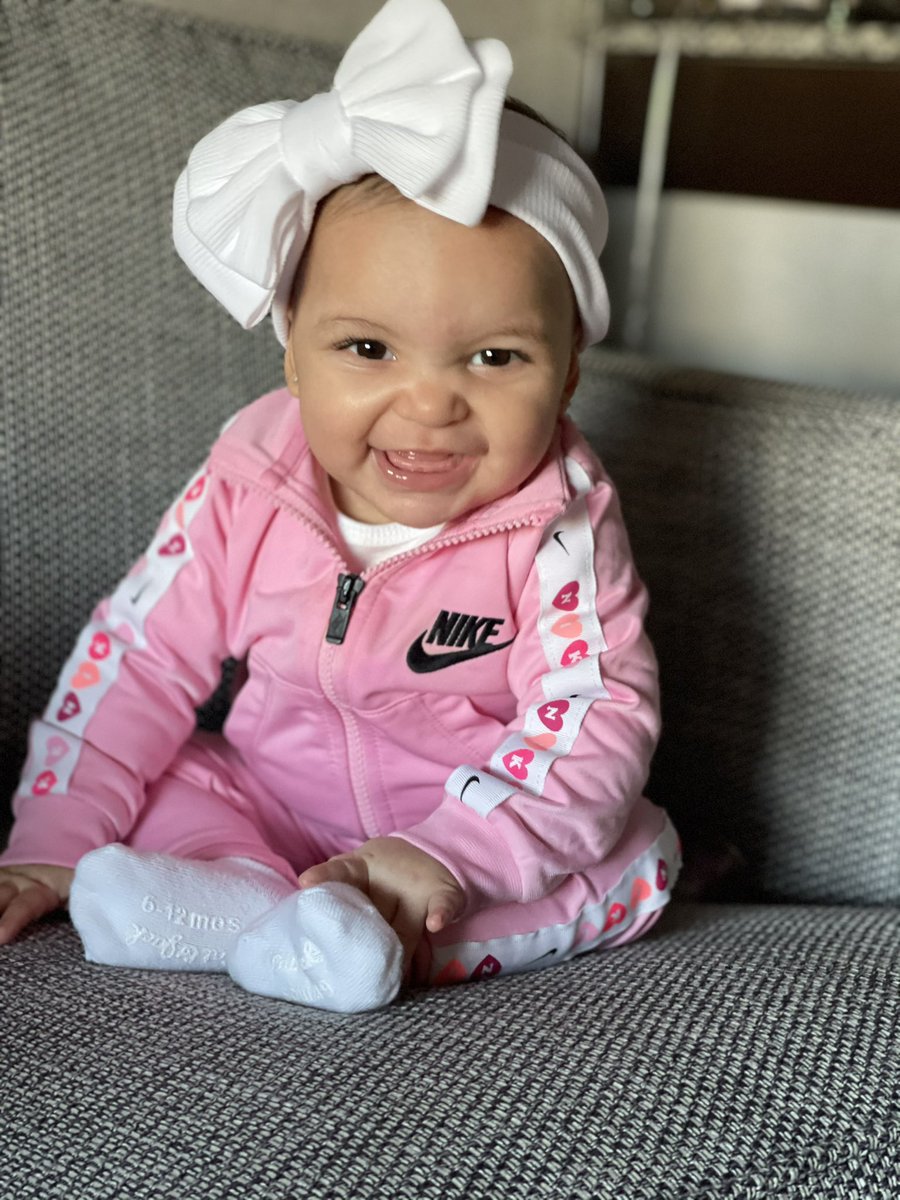 DejaaAndrade's tweet photo. Happy 7 months to my heart &amp; soul I love you so much Ayla😍😘🤞🏼 https://t.co/4aFvGkQOi5
