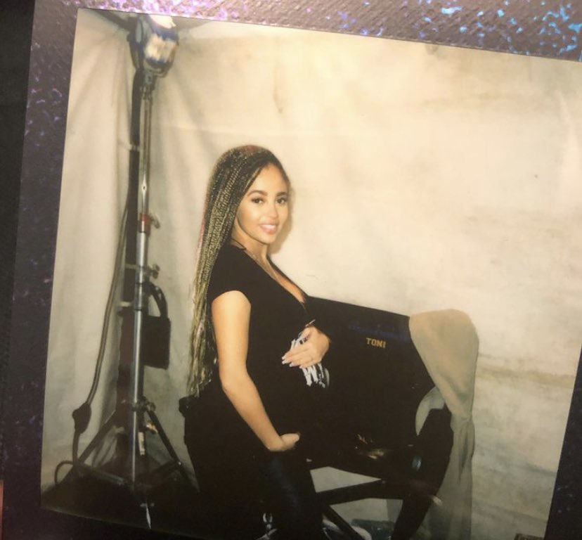 Happy birthday <a href="/VanessaMorgan/">Vanessa Morgan</a> I love you so much You’re so beautiful and cute and amazing  I love you for being the best person on earth! You’re my idol and you make my life so much better. I can’t describe in words how much I love and adore you baby 🥺I just hope you’re happy🦋