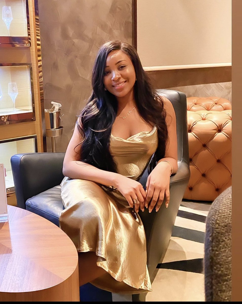 chelwinnie's tweet image. I've NEVER loved a TV personality like I do you Erica. This love is forever i promise. #MyFirstandLast
#EricaAndElitesForever