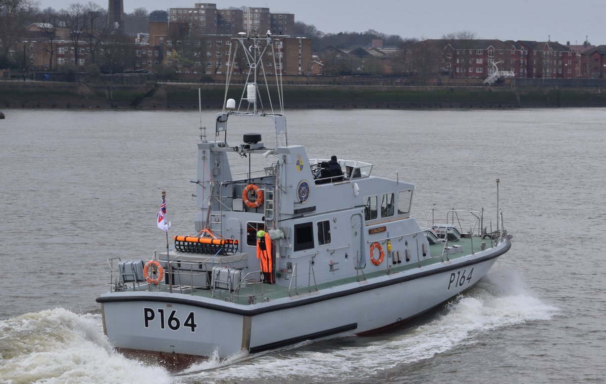 AJBC_1's tweet photo. The #RoyalNavy's Coastal Forces Squadron is becoming a bit like #London buses - you don't see any for over a year and then you get 3 in 4 days! π
@HMSExplorer P164 repositioned to the #Thames from #Chatham this morning replacing #HMSBiter & #HMSExpress.
#dlr_blog https://t.co/KFR9c53fDV