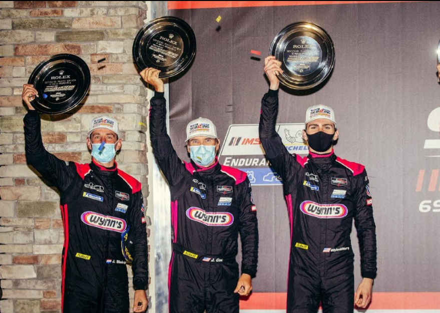 Wynns_DE's tweet photo. 🍾🏆 #Wynning war das Motto vom letzten Wochenende auf dem @sebringraceway ! Herzlichen Glückwunsch an die beiden @wynnsracing Teams:
P1 für No. 52 &amp; @pr1motorsports, LMP2
P2 für No. 91 &amp; Riley Motorsports, LMP3 https://t.co/TvlCnZWK14