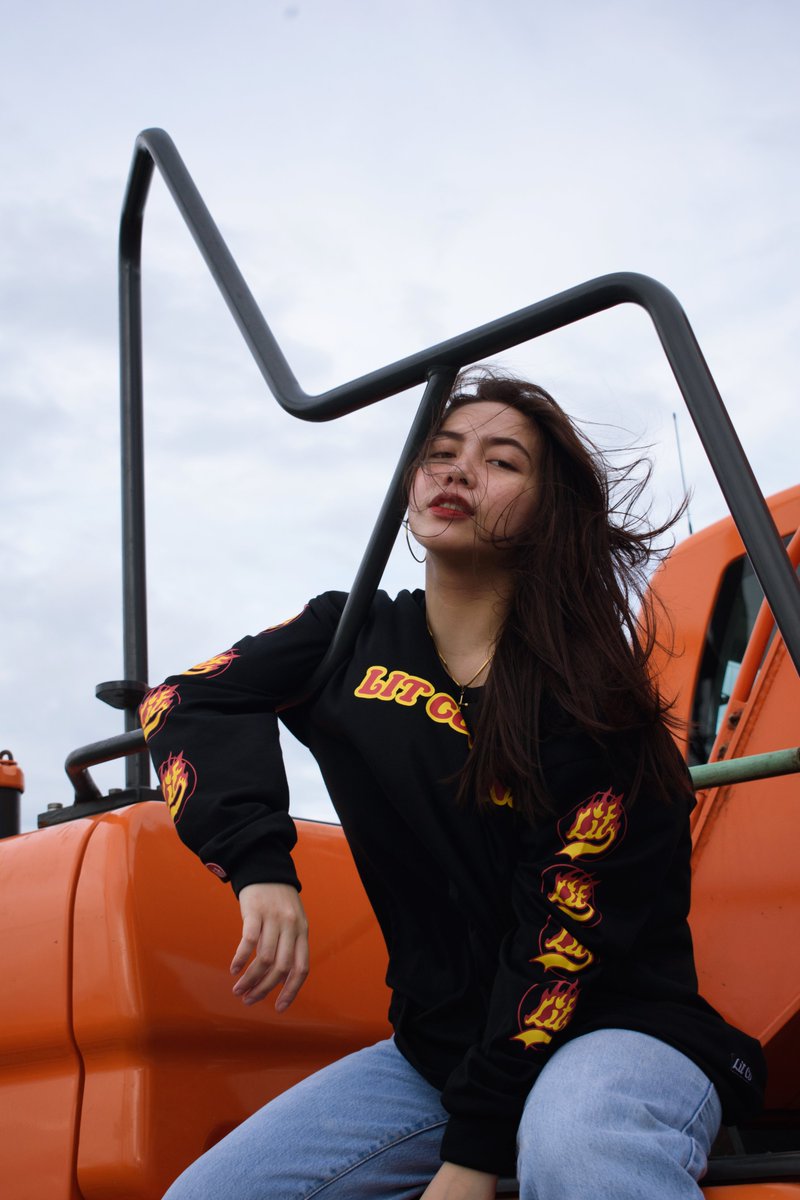 LitCoCebu's tweet photo. Flame logo long sleeves available in-store and online.

In-frame: Marydelle Cascabel
Shot by Jude Ramos

Rad Times - Lit Co Flagship store
We're open daily. 1pm-10pm
709 Katipunan Street, Tisa, Cebu City
Shop online - https://t.co/fQTNQHDqko or send us a message https://t.co/4DSBpimT55