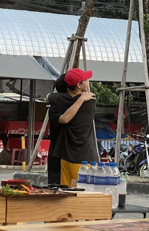 ornvim's tweet photo. ปาปารัซซี่สุด!!!! 🥰🥰🤫🤫
#ววกต https://t.co/4f9TCOiqwq