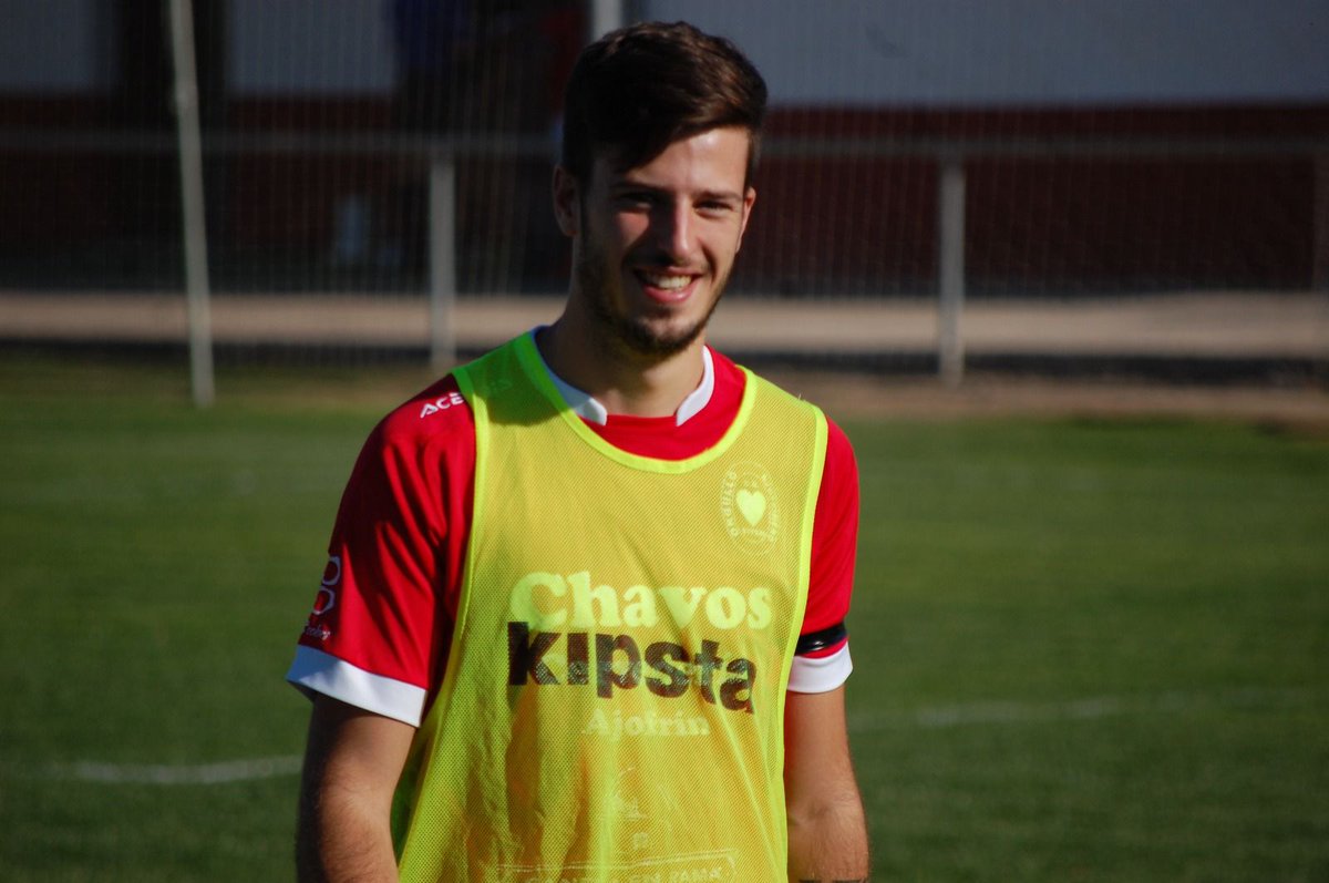 orgaceno_cf's tweet photo. ⚠️ Tenemos nueva incorporación en nuestras filas 👤

Os presentamos a Fernando.

Jugador conocido en nuestra casa, pues contamos con él la temporada pasada y aportó mucho al equipo, haciendo una muy buena temporada.

Mucha suerte @98fprieto en tu regreso a este club. https://t.co/toyn6pzp7U
