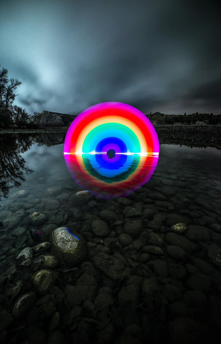 DanielKessel11's tweet photo. Some light painting photos. I use long exposures and various lights to “paint” shapes and colors. All in-camera.

#lightpainting #nikonphotography #PhotoOfTheDay #PhotographyIsArt https://t.co/mLSLoWKZbX