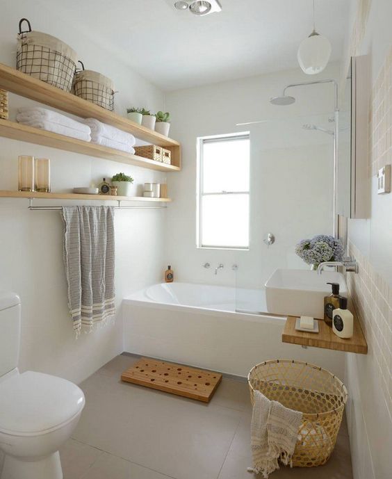 Bathroom storage cabinets are the ideal solution to a cluttered bathroom. Here are ways to use and design your storage cabinets: bit.ly/3vr1KGj