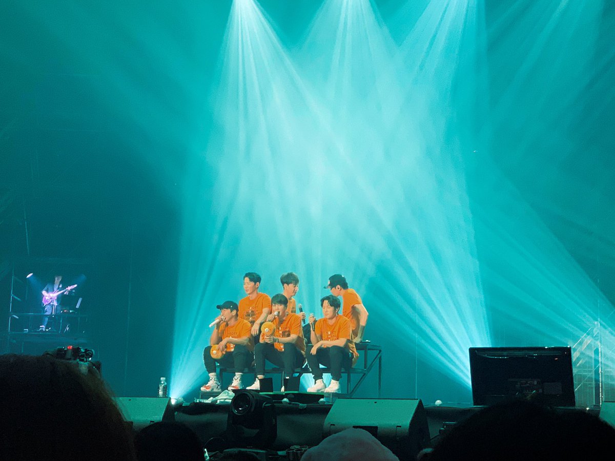 Shell__CHEN's tweet image. #23년째_신화는_꺾이지_않아
데뷔23주년 축하해요🧡🧡🧡🧡🧡🧡