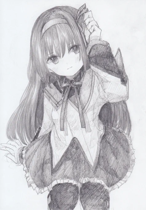 シャーペンで描きました。
もう一回、魔法少女まどか☆マギカより暁美ほむらです
#魔法少女まどかマギカ 