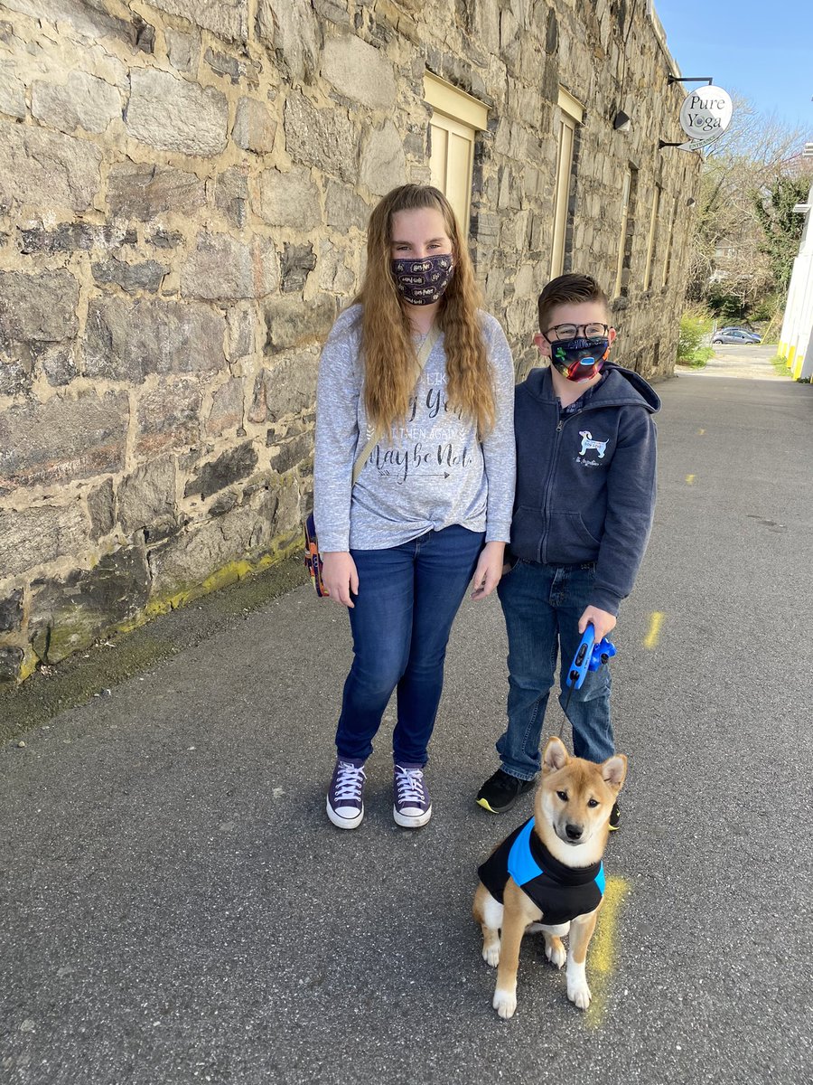 MillsLoree's tweet photo. Pup’s first time in the city! He LOVED walking around downtown Asheville! https://t.co/VrJaOUkeRo