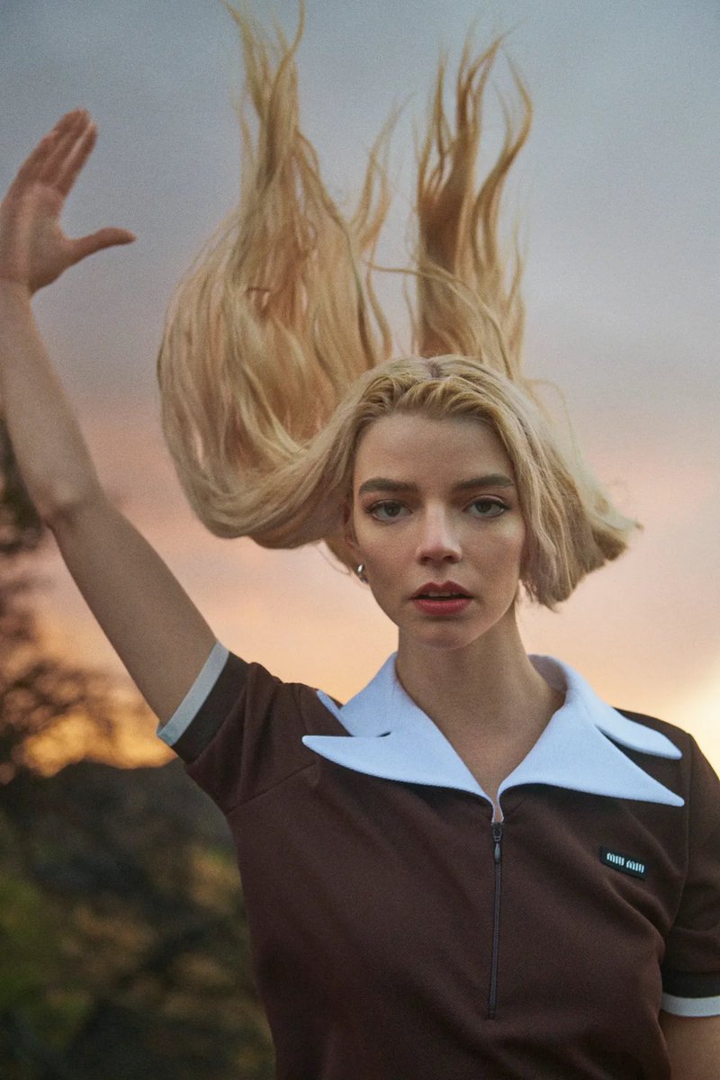 levmauc's tweet photo. Anya Taylor-Joy fotografiada por Ryan McGinley para Vanity Fair. https://t.co/9x8oUZm39C