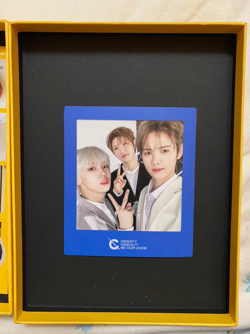 changminqs's tweet photo. help rt | wts wtt  🇲🇾 

CRAVITY S3 BOV 
Seongmin, Woobin &amp; Minhee unit polaroid ▶️ any jungmo unit 
can cross trade! 💛

Wonjin Standee ▶️  jungmo standee  

WTS for RM10/ea exclude postage

#cravitytrade #pasarcravity https://t.co/psm9gjS1Ld