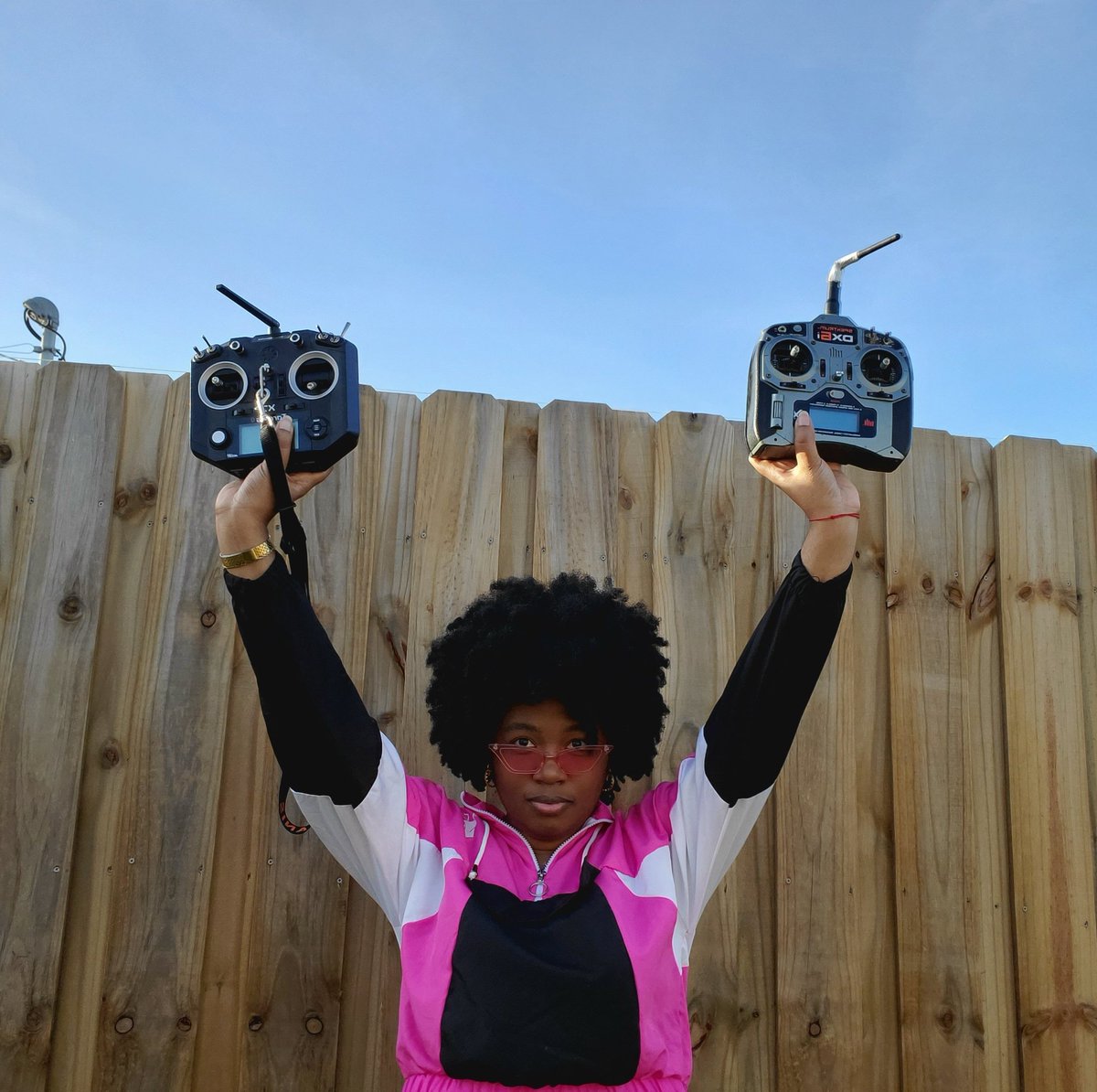 AlexandriaHRoa's tweet photo. I am getting over a cold and read the email multiple times to make sure I got it right. 
I did.....
I am very proud to announce that I am receiving the @NSFGRFP
Please enjoy this picture from when we we're doing team pics for my robot team. #STEMeducation #CER https://t.co/RlpoYGSRAt