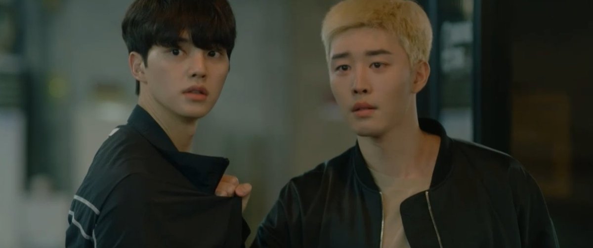 RigelblueBeta's tweet photo. Screen cap from ep2 #navillera #나빌레라
See you again '양호범'😈😈

#kimkwon #kimkeonwoo #kangseongmo #heispsychometric #royryu #leverage #choimoonshik #marrymenow #witchcourt #voice #cheoyong2 #onthewaytotheairport
#metooflower
#김권 #김건우 #로이류 #최문식 #강성모 #레버리지 https://t.co/2kxOHhMQQI