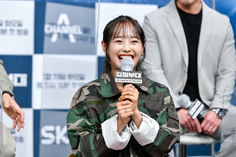 chuupics's tweet photo. 210323 #CHUU #츄
© naver https://t.co/HnNM2lZmX3