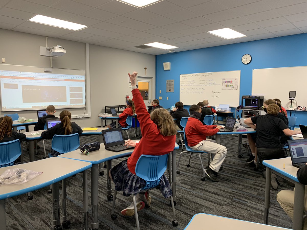 StJamesWO's tweet photo. After learning Google Slides, these 6th graders are now turning their attention to PowerPoint.  @stjpantherstech https://t.co/TZcPt3L8GE