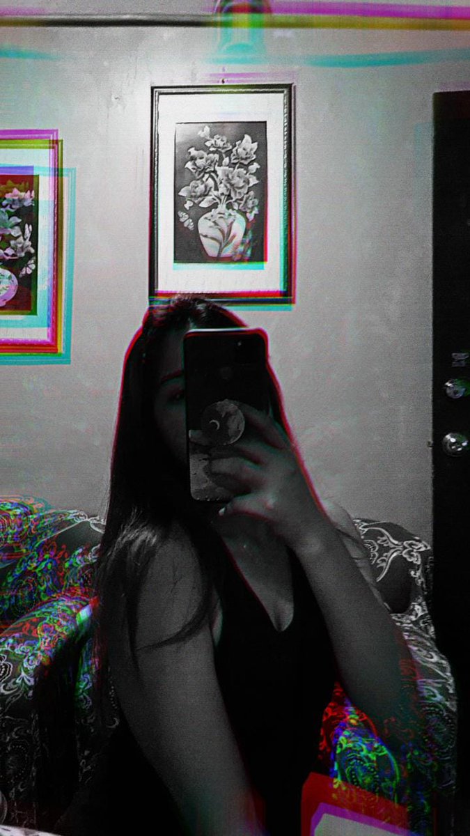 feyfeeey's tweet photo. Black x white 🤍🖤 https://t.co/kxZOM68yFd