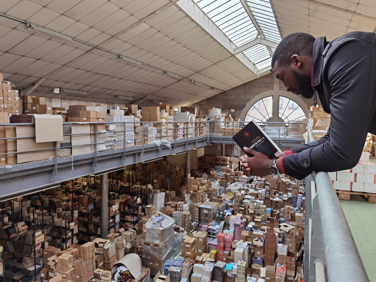 PMN_Editions's tweet image. "Arrête-toi!", J-3 avant la sortie.

pmneditions.com/product/arrete…