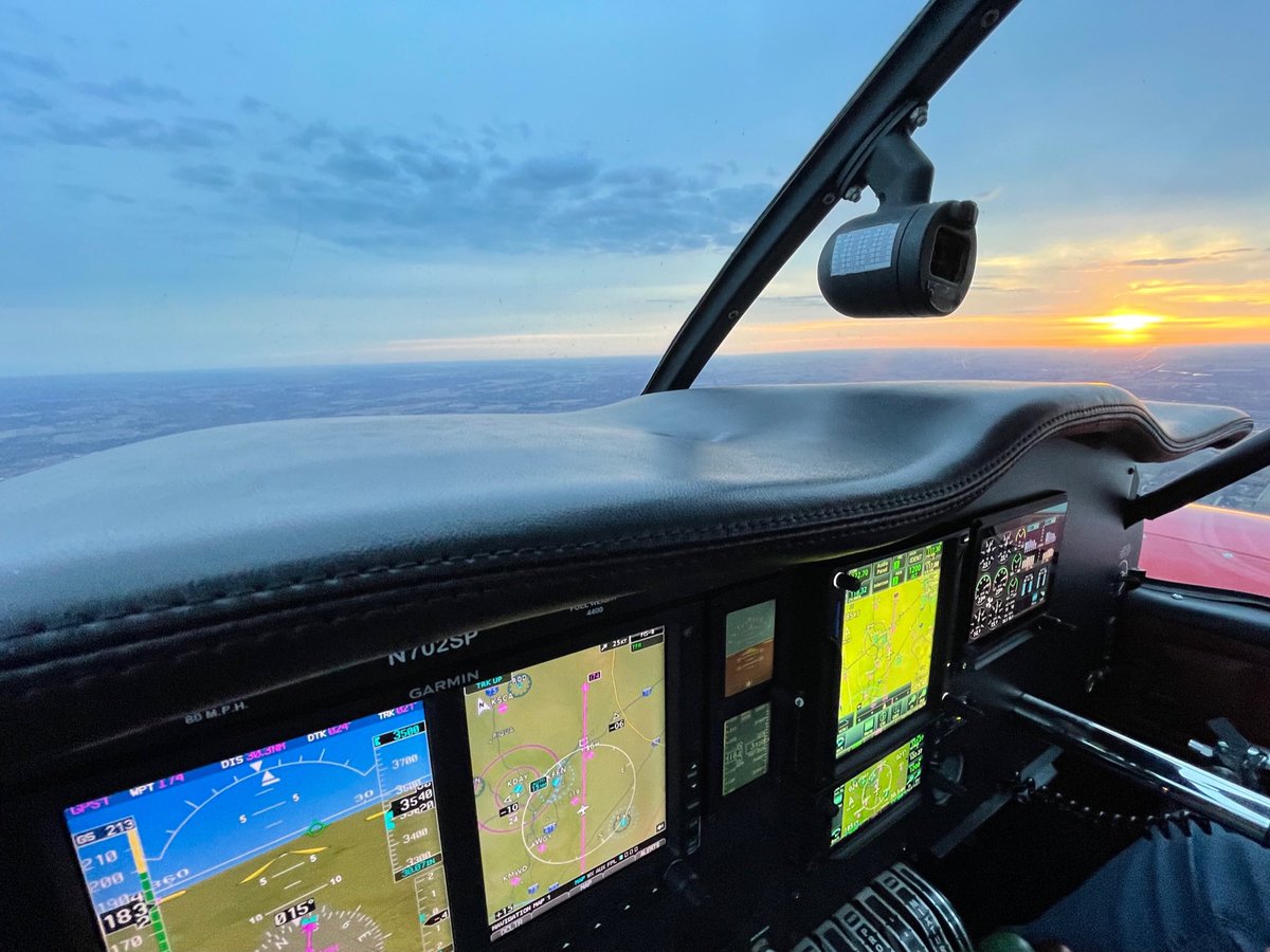 Sportys's tweet image. Sunrise from Sporty’s 1963 Aztec. 😎