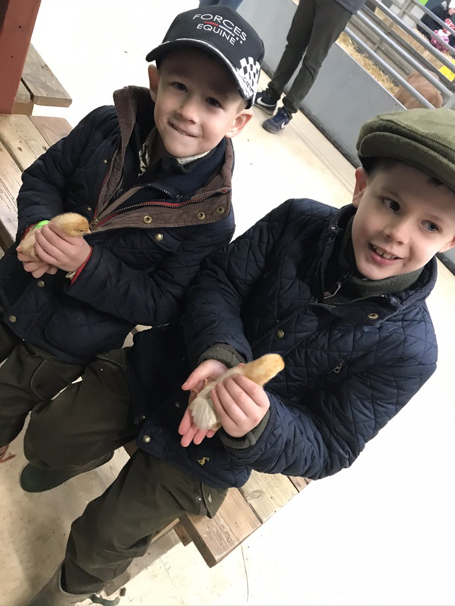 lornski_83's tweet photo. #lastnormalphoto 
Feb 2020
@CotswoldFarmPrk #adamsfarm
@AdamHenson https://t.co/lgmd1ergMg