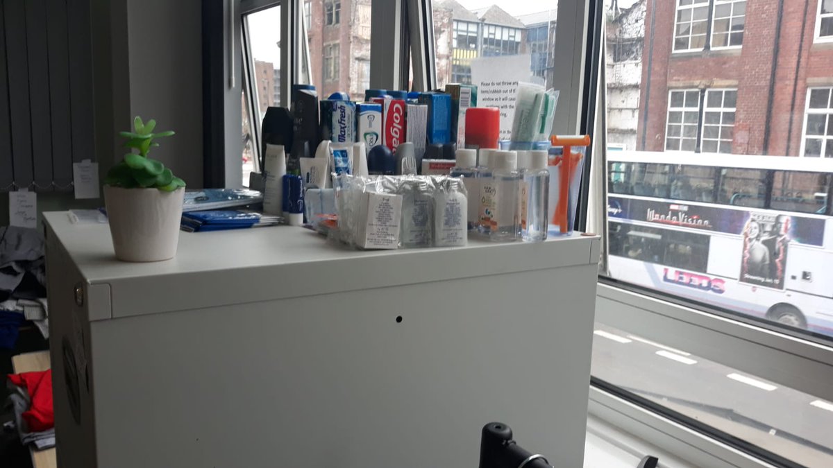 ResourceCen's tweet photo. #manythanks #volunteer @RachelJ0113 👏👏 our #donationstore looks #amazing It's like our own little shop 😊 #manythanks to all who donate to our clients. #greatfeedback from #partneragencies browsing for clothing for their clients today 👍 https://t.co/cy720u8Rl1