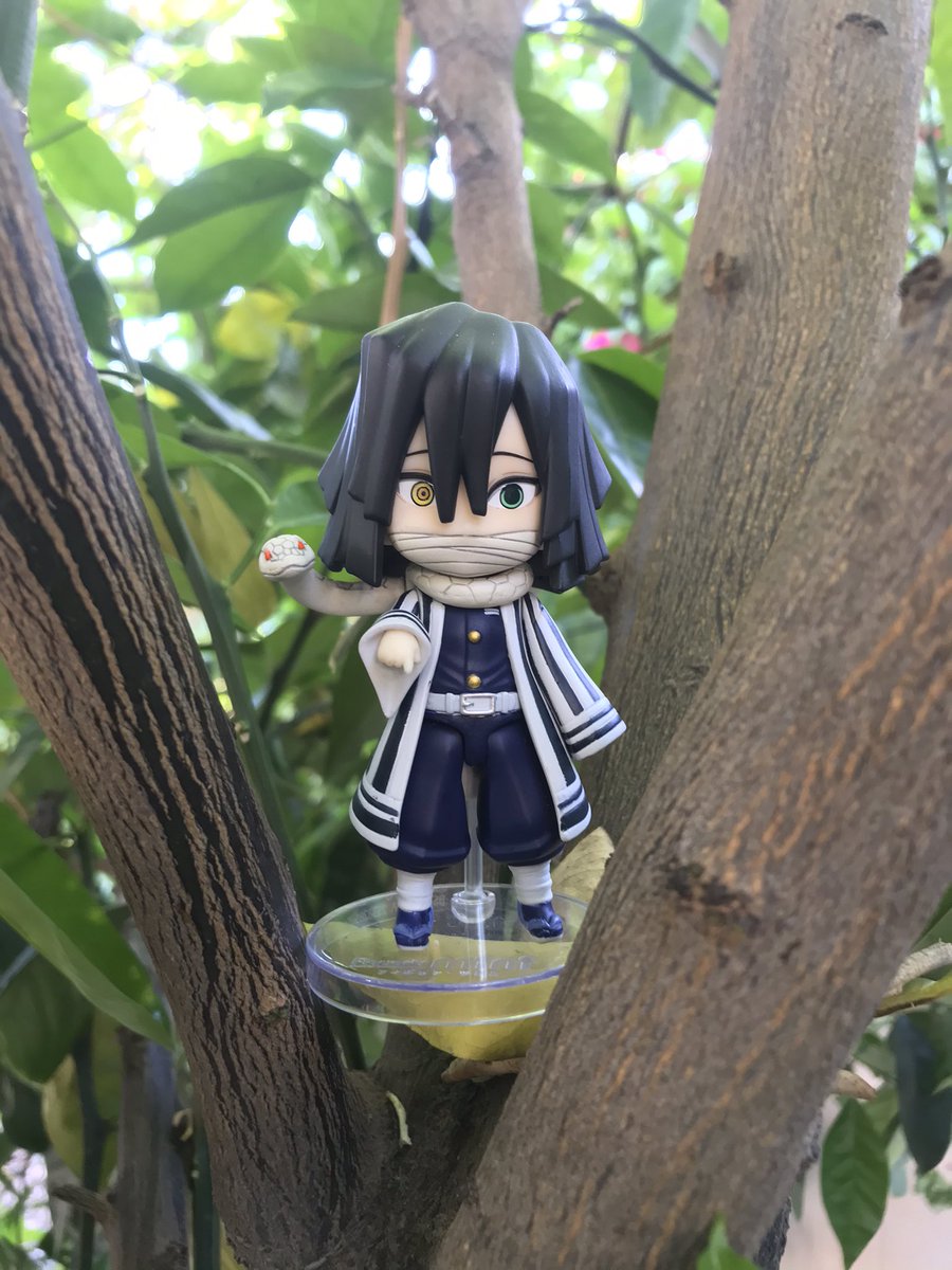 ekimerer's tweet photo. “What should we do with Tomioka? How should we make him take responsibility? What kind of lesson shall we teach him?”
#DemonSlayer #IguroObanai #SerpentHashira https://t.co/9LRtJniC3L