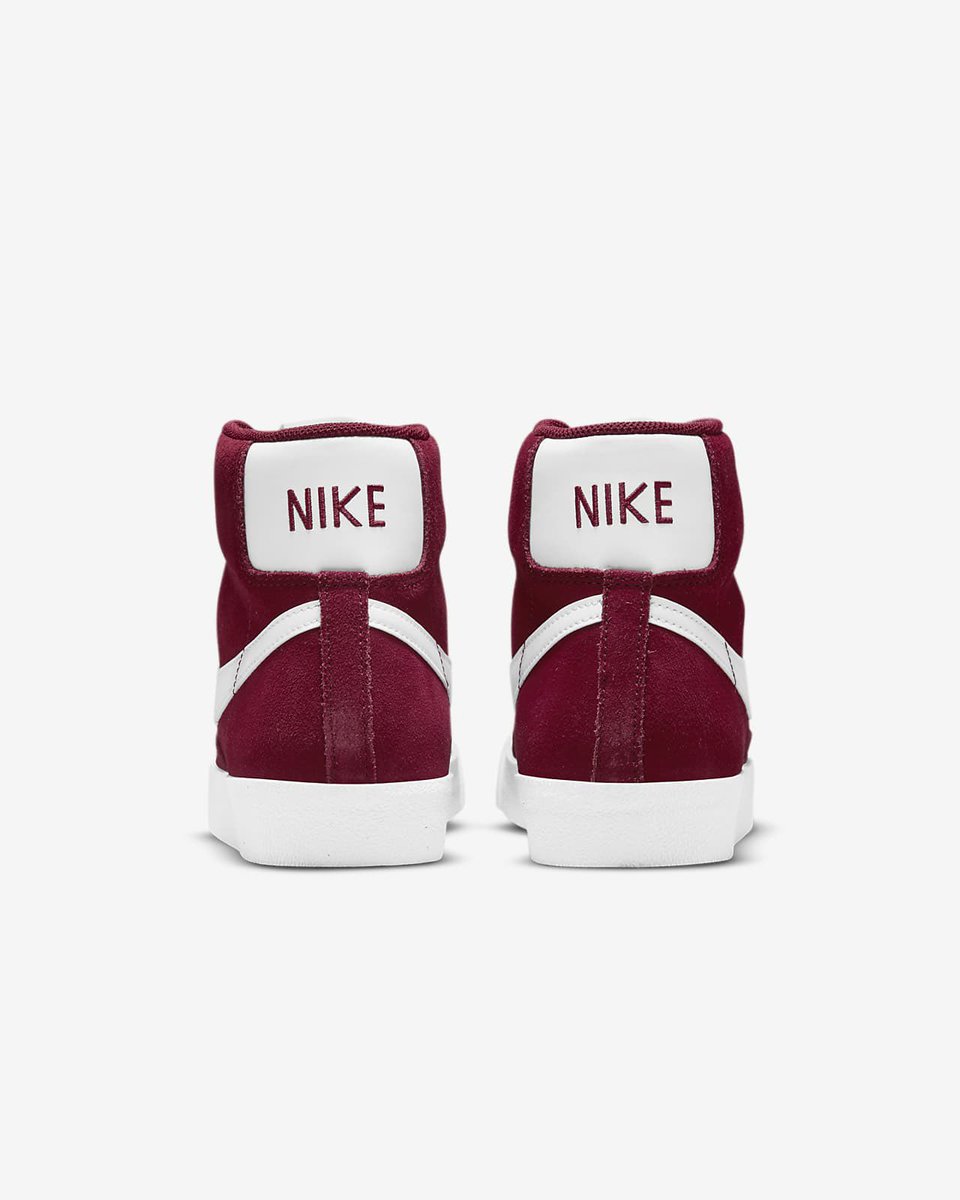 snkr_twitr's tweet photo. Nike Blazer Mid ‘77 Suede ‘Team Red’

https://t.co/lIWlBYEgSF

#AD https://t.co/v1sxidrBgd