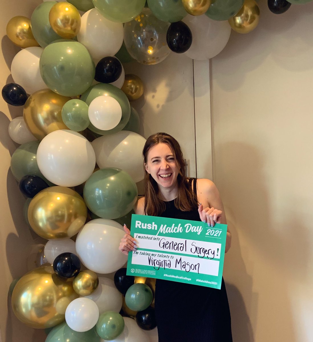 anna_melio's tweet photo. I’m so honored and excited to match general surgery at Virginia Mason. Seattle here I come! @VMsurgery #Match2021 #GenSurgMatch2021 https://t.co/6N2jVUiwEX