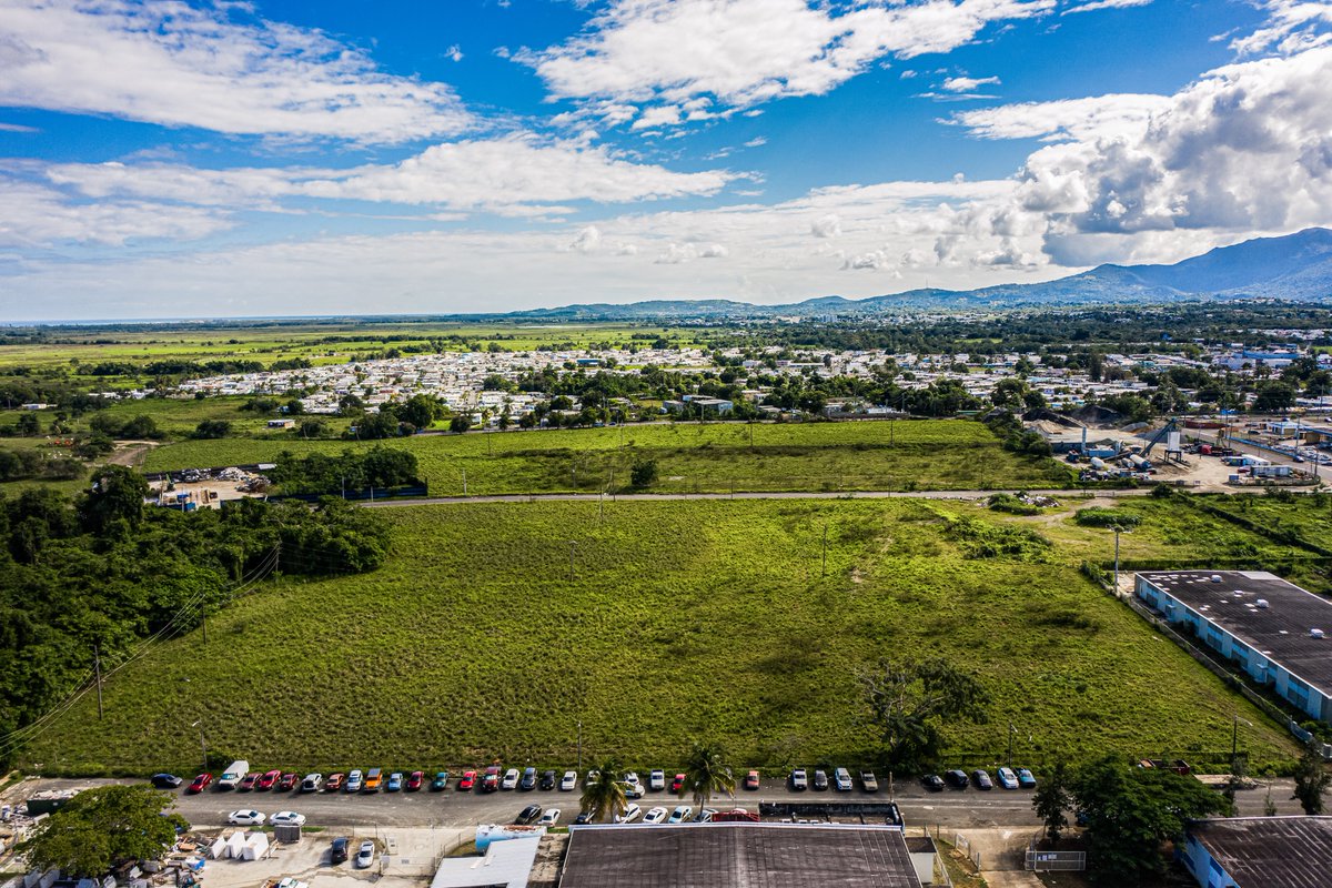 Quanta will continue to invest our time and resources for the people of Puerto Rico. We are excited about the site of our new campus in Canovanas, to provide safety, training, and economic opportunity to the island. <a href="/lumaenergypr/">LUMA Puerto Rico</a> #WeAreQuanta #HereToWork