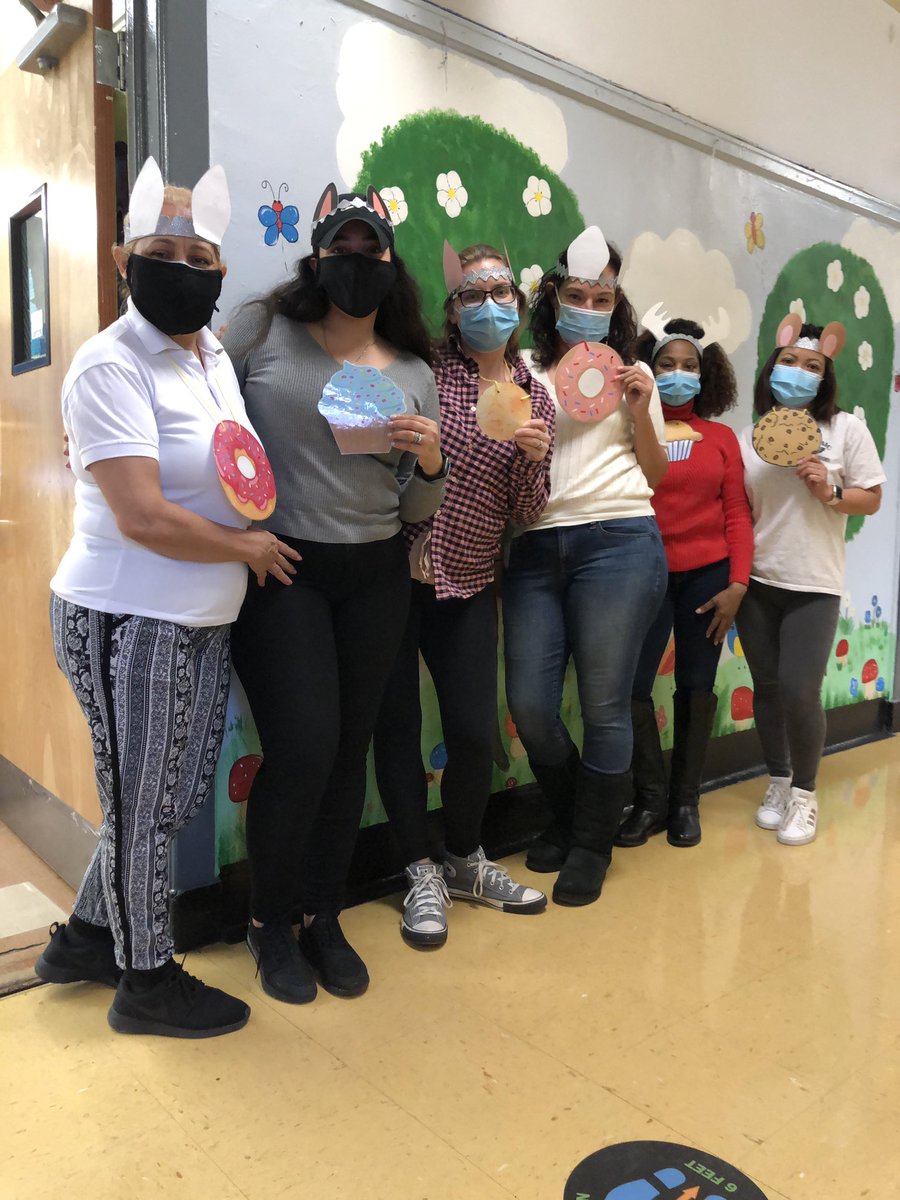 earlychild4's tweet photo. Love our Early Childhood Crew - Spirit Week @MosaicPrep @LizBC1908 #mosaicpreprocks https://t.co/ZANmDCSDDw