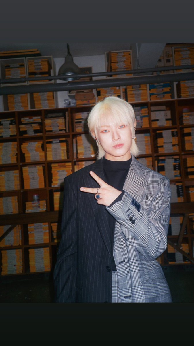 VICT_ONtwt's tweet photo. 📸 𝖭𝖾𝗐 𝖶𝗈𝗋𝗅𝖽 𝗐𝖾 𝖺𝗋𝖾 𝗩!𝗖𝗧/𝗢𝗡 — '𝗡𝗼𝘀𝘁𝗮𝗹𝗴𝗶𝗰 𝗻𝗶𝗴𝗵𝘁' 𝖩𝖺𝖼𝗄𝖾𝗍 𝖬𝖺𝗄𝗂𝗇𝗀 𝖥𝗂𝗅𝗆 | SELCA BEHIND. #DEVAK #SUNWOO #NAOKI https://t.co/kFx2dKY3Qv