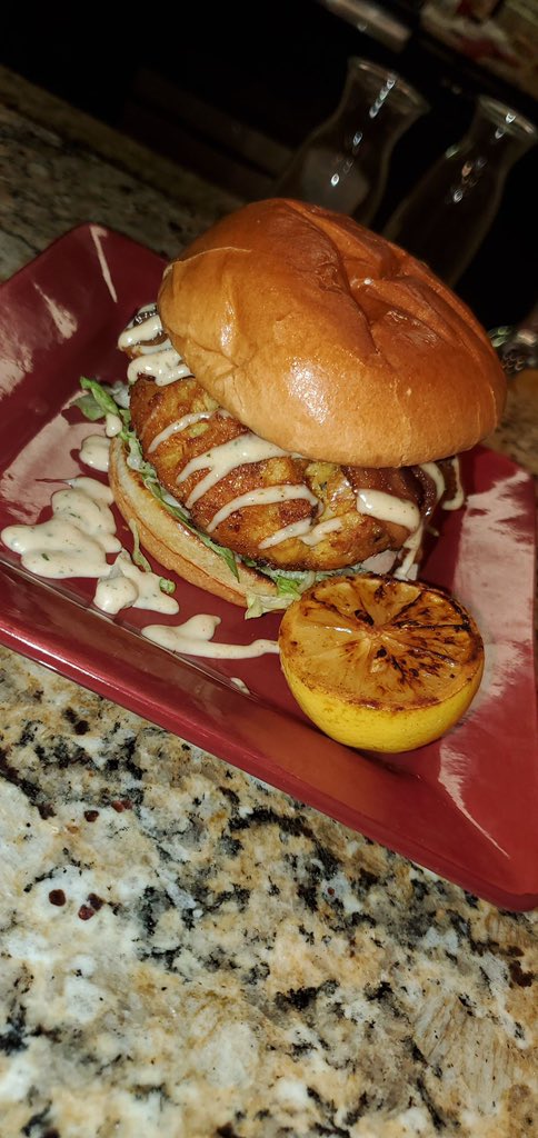 Sweet Jones tweet media