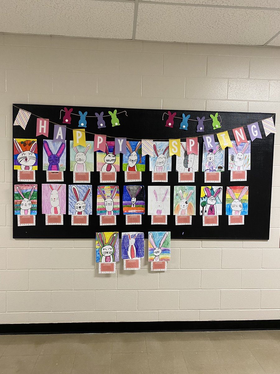 HaleycMiller's tweet photo. Weโve been working so hard on our measurement unit. Last week we made spring bunnies and used non-standard units to measure the ears and head. @RegPublicSchool #HappySpring #preinternship https://t.co/rxFgWPdXA4