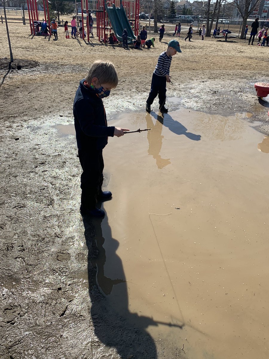 GUAbumblebees's tweet image. Some of our Bumblebees turned into fishermen today! They found a stick and wanted to add string to it to make their own fishing rods!!🎣👏🏼 Spring is here and we are excited about it!☀️