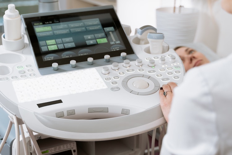 Berci's tweet photo. Check out the 7 health tech developments to watch in 2021! (Even though it’s from the Robotics &amp; Automation News, there’s no trend relating to robotics in this list):
https://t.co/R73f6yHze4 https://t.co/Brafkt4Urk