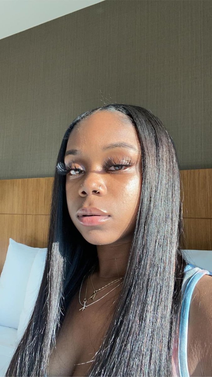 dejaaa_r's tweet photo. it's the skin for meeee 🤎 https://t.co/XSuWKr1k0s