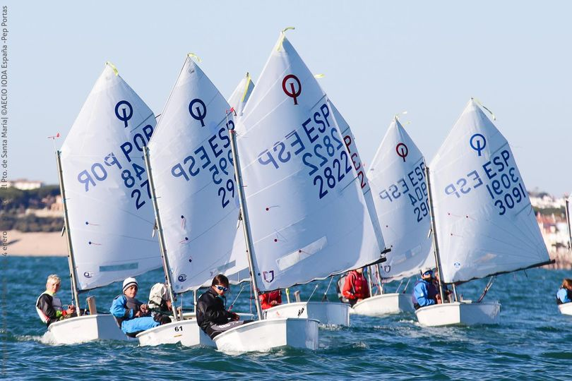 AECIO España (@aecioesp) on Twitter photo Bayona y Hondarribia acogen el nacional y la copa de España Optimist 2021
aecio.es/.../bayona-hon…...
<a href="/mrcybaiona/">Monte Real Club de Yates de Baiona (MRCYB)</a> <a href="/optiworld/">SailOptimist</a> <a href="/oficial_rfev/">RFEV | Real Federación Española de Vela</a> Bayona y Hondarribia acogen el nacional y la copa de España Optimist 2021
aecio.es/.../bayona-hon…...
<a href="/mrcybaiona/">Monte Real Club de Yates de Baiona (MRCYB)</a> <a href="/optiworld/">SailOptimist</a> <a href="/oficial_rfev/">RFEV | Real Federación Española de Vela</a>