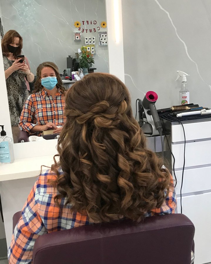 alyasalonva's tweet photo. Absolutely stunning curls! Bring your dream hair to life 💇🏻‍♀️#curlyhair #naturallycurly #naturalcurls #hairinspo #curlygirl #curls #curlyhairroutine #curlfriends #curlcrush #curlfest #curlpower #curlyhaircare #dicacut #ouidadcut #curlyhairproblems https://t.co/pkL6Wp9duz
