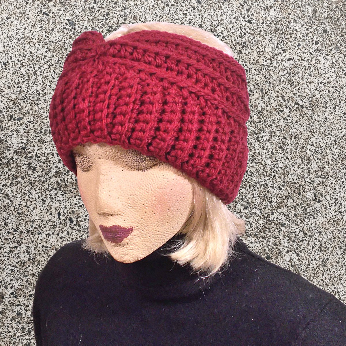 crochetaholic's tweet photo. Cinched Chunky Ear Warmer, Burgundy Headband, Womens Accessories https://t.co/jz2iSBXvoE #dryerballs #messybunbeanie #SUNCREATIONSEMPORIUM #wholesalebuttons #Etsyseller #earsavers #Bumpybeanie #Winterhat #handmadecrochet #CinchedEarwarmer https://t.co/FiUfIyAWJQ