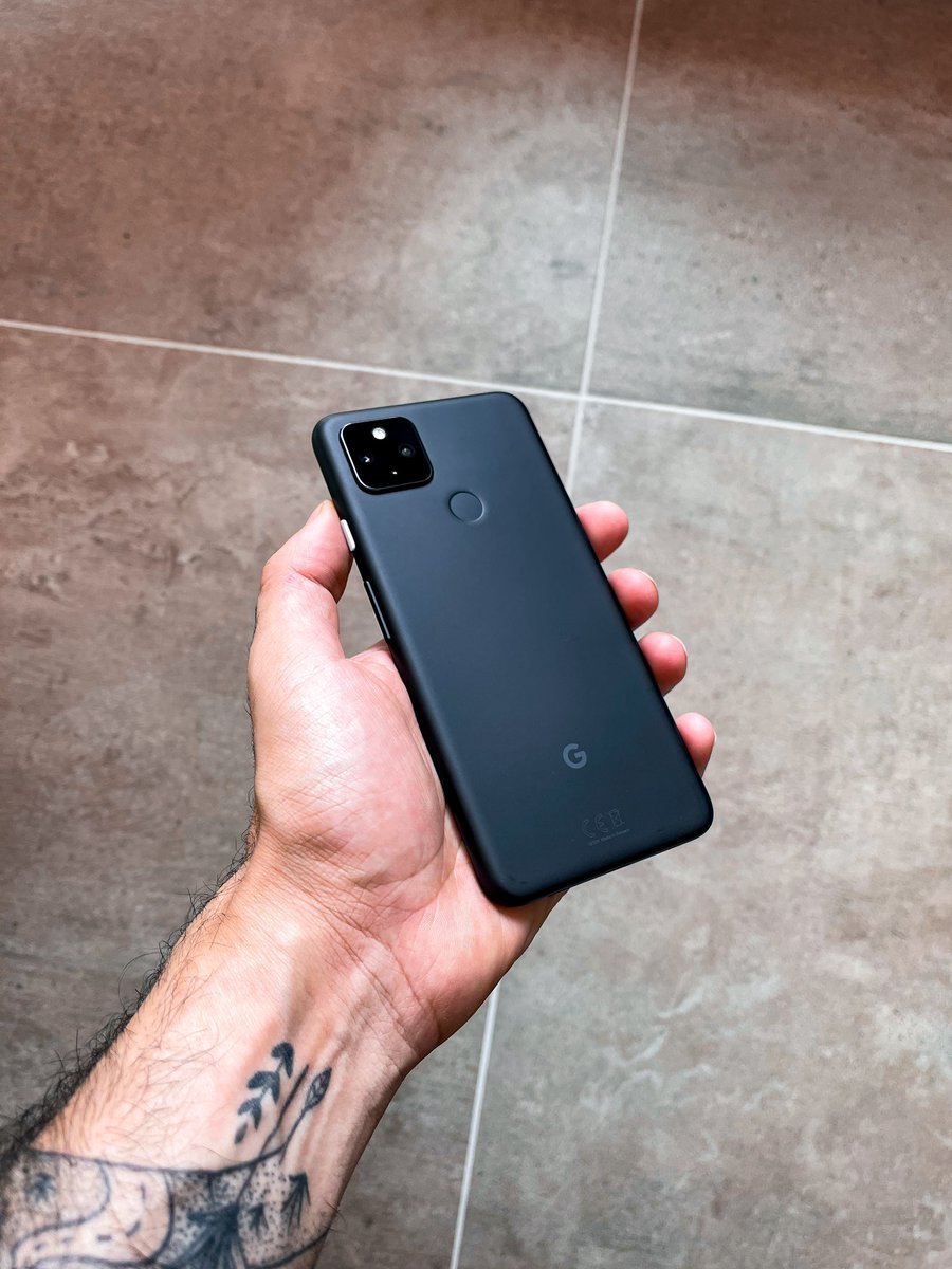 WaRTeK's tweet photo. CONCOURS ! 📱

Avec la #TeamPixel, on vous fait gagner 2 superbes Pixel 4A ! 
J’ai le petit nouveau moi, le P4A 5G c’est une pépite, un concentré de Google ! Allez jeter un oeil au mode vision de nuit 🤯

Pour participer :
- Me follow et follow @GoogleFR
- Retweet ce tweet ! https://t.co/rl6Dbxjbfv