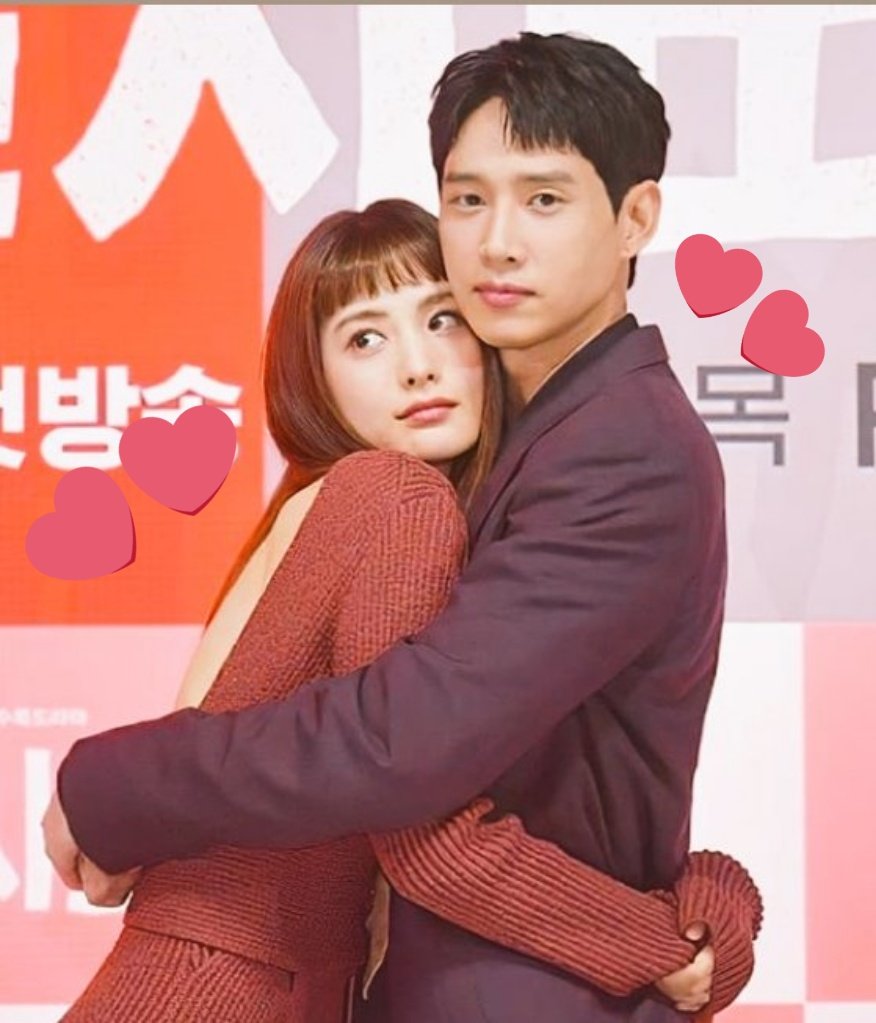 TheKdramacast's tweet photo. @TheKThree But also this THE #OTP https://t.co/DLzxr91DeK